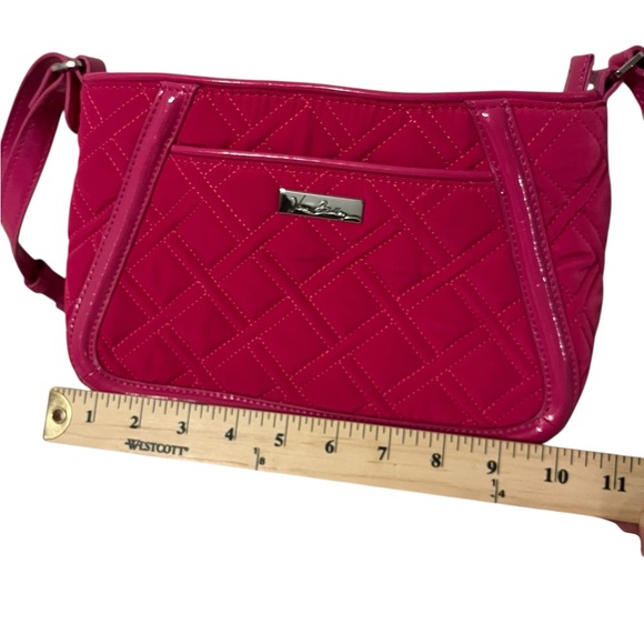 NWOT Vera Bradley Microfiber Trimmed Trapeze Crossbody Fuchsia Pink “BarbieCore” - Picture 4 of 10